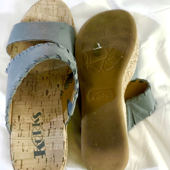 Two Pair! Korks Kendri Cork-Bottom Leather Wedge Sandals, Black and Blue Size 8 - Picture 5 of 7